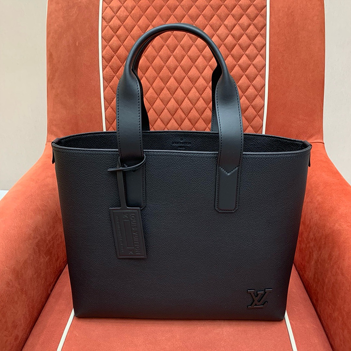 루이비통 파일럿 토트 M24771