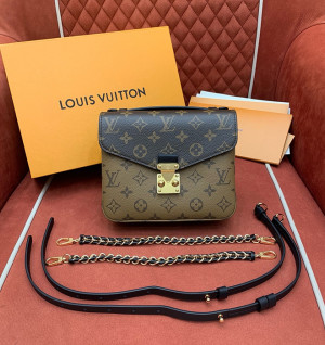 루이비통 포쉐트 메티스 백팩 M11941