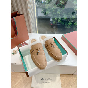 로로피아나 썸머워크 뮬 퍼 블로퍼 은장