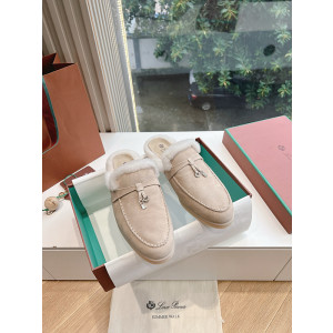 로로피아나 썸머워크 뮬 퍼 블로퍼 은장