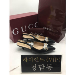 구찌 홀스빗 슬링백 (4.5cm)