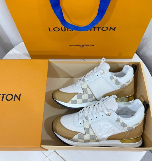 루이비통 런어웨이 스니커즈