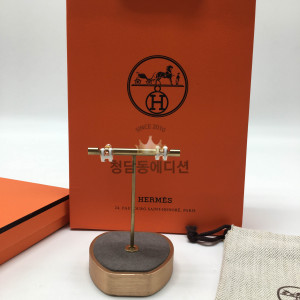 에르메스 팝아슈 귀걸이 (컬러 화이트) (미니 팝 / 팝)