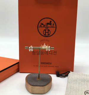 에르메스 팝아슈 귀걸이 (컬러 화이트) (미니 팝 / 팝)