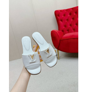 루이비통 슬리퍼