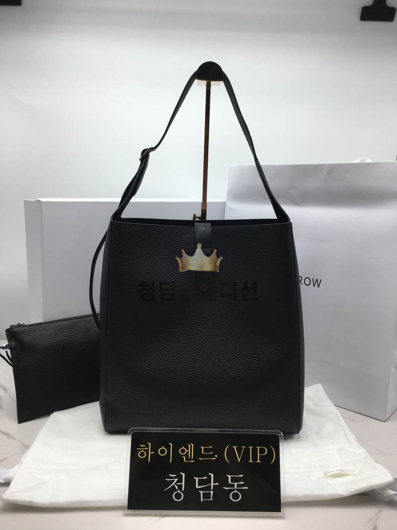 더 로우 블레이크 호보백 (컬러 블랙)