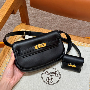 에르메스 켈리 무브 (컬러 누아)