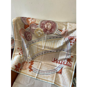 루이비통 실크 스카프