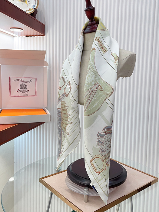 에르메스 실크 스카프