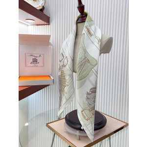 에르메스 실크 스카프