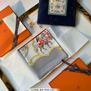 에르메스 실크 스카프