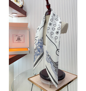 에르메스 실크 스카프