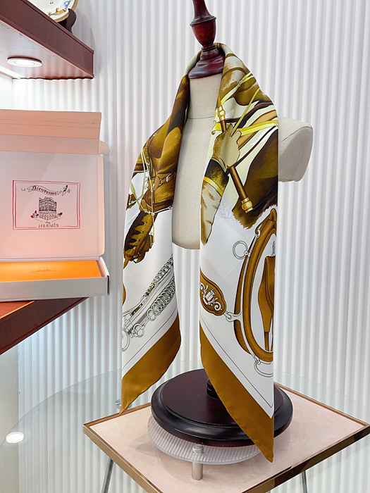 에르메스 실크 스카프