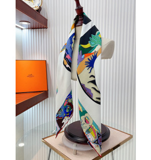 에르메스 실크 스카프