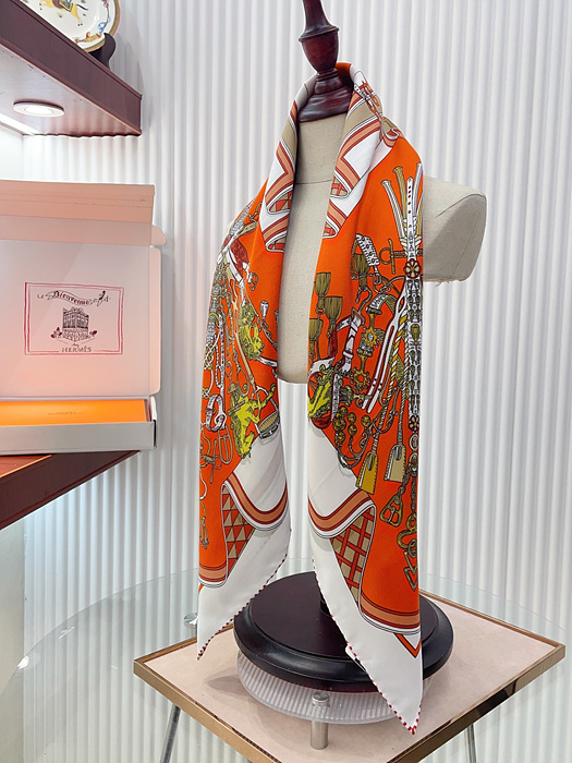 에르메스 실크 스카프