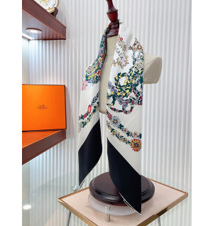 에르메스 실크 스카프