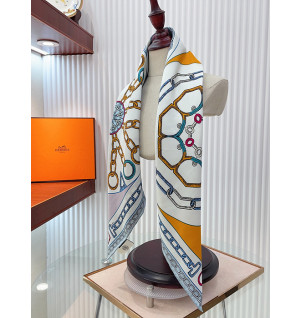 에르메스 실크 스카프