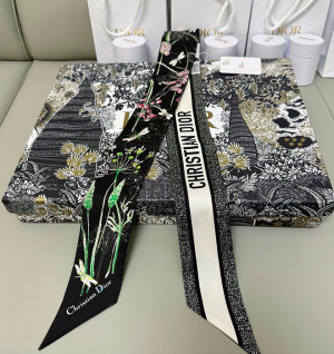 디올 실크 미차