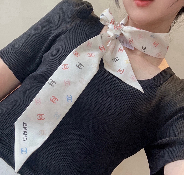 샤넬 실크 트윌리