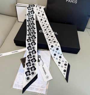 샤넬 실크 트윌리