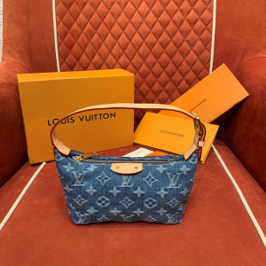 루이비통 데님 힐스 포쉐트 M82949