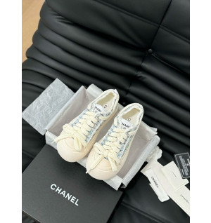 샤넬 캔버스 스니커즈