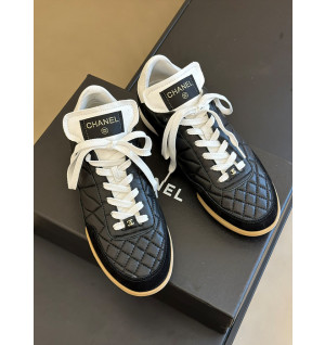 샤넬 23SS 스니커즈