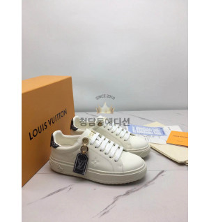 루이비통 타임아웃 스니커즈 (여성용)