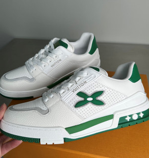 루이비통 트레이너 스니커즈 (남성용)