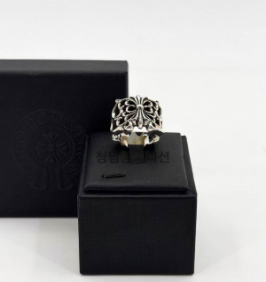 크롬하츠 케이트 허드슨 링