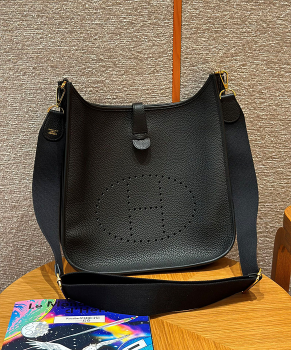 에르메스 에블린 29 올수공 (컬러 누아 금장)