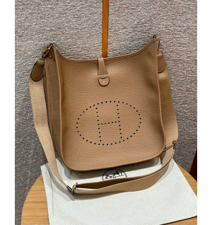 에르메스 에블린 29 올수공 (컬러 차이 금장)