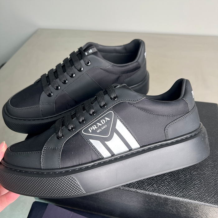 프라다 스니커즈 (남성용)