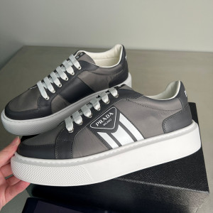 프라다 스니커즈 (남성용)