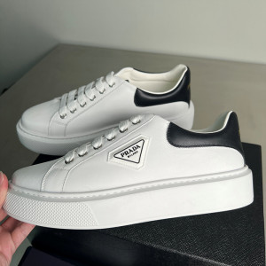 프라다 스니커즈 (남성용)