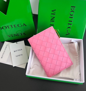 보테가 베네타 미디움 인트레치아토 폴더형 지갑 749940