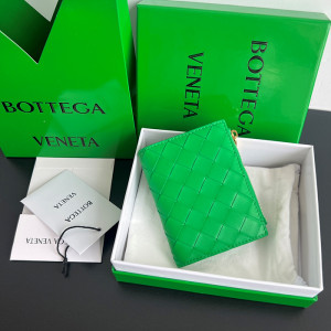 보테가 베네타 스몰 인트레치아토 폴더형 지갑 749940