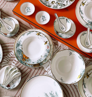 에르메스 Carnets d'Equateur 41피스 식기 세트