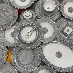 에르메스 Mosaique au 24 platinum 43피스 식기 세트