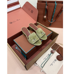 로로피아나 썸머 참스 샌들