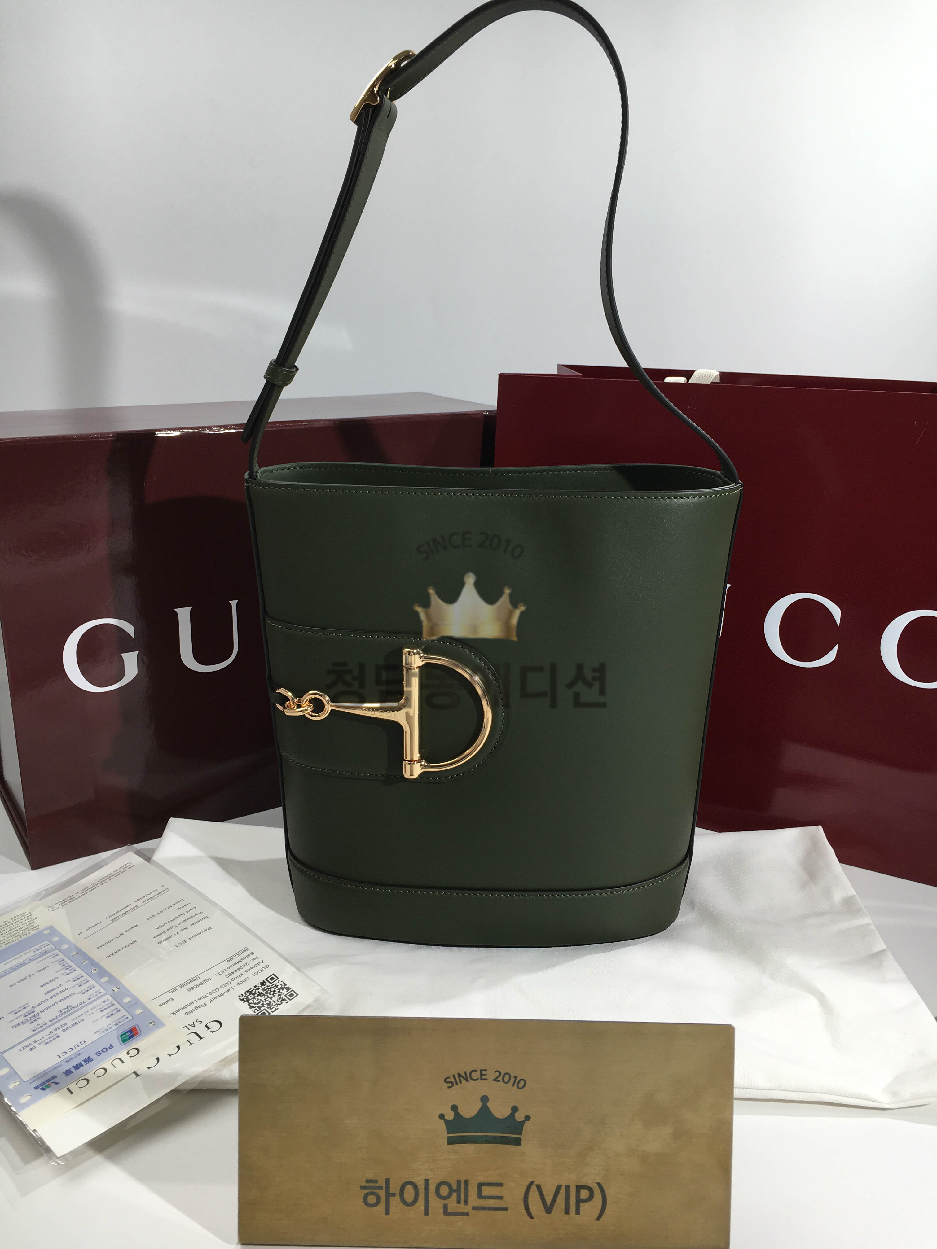 구찌 GG 73 미디움 버킷백 833660