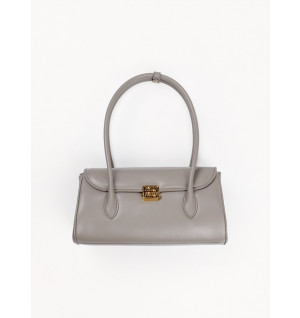 미우미우 가죽 숄더백 5BD265