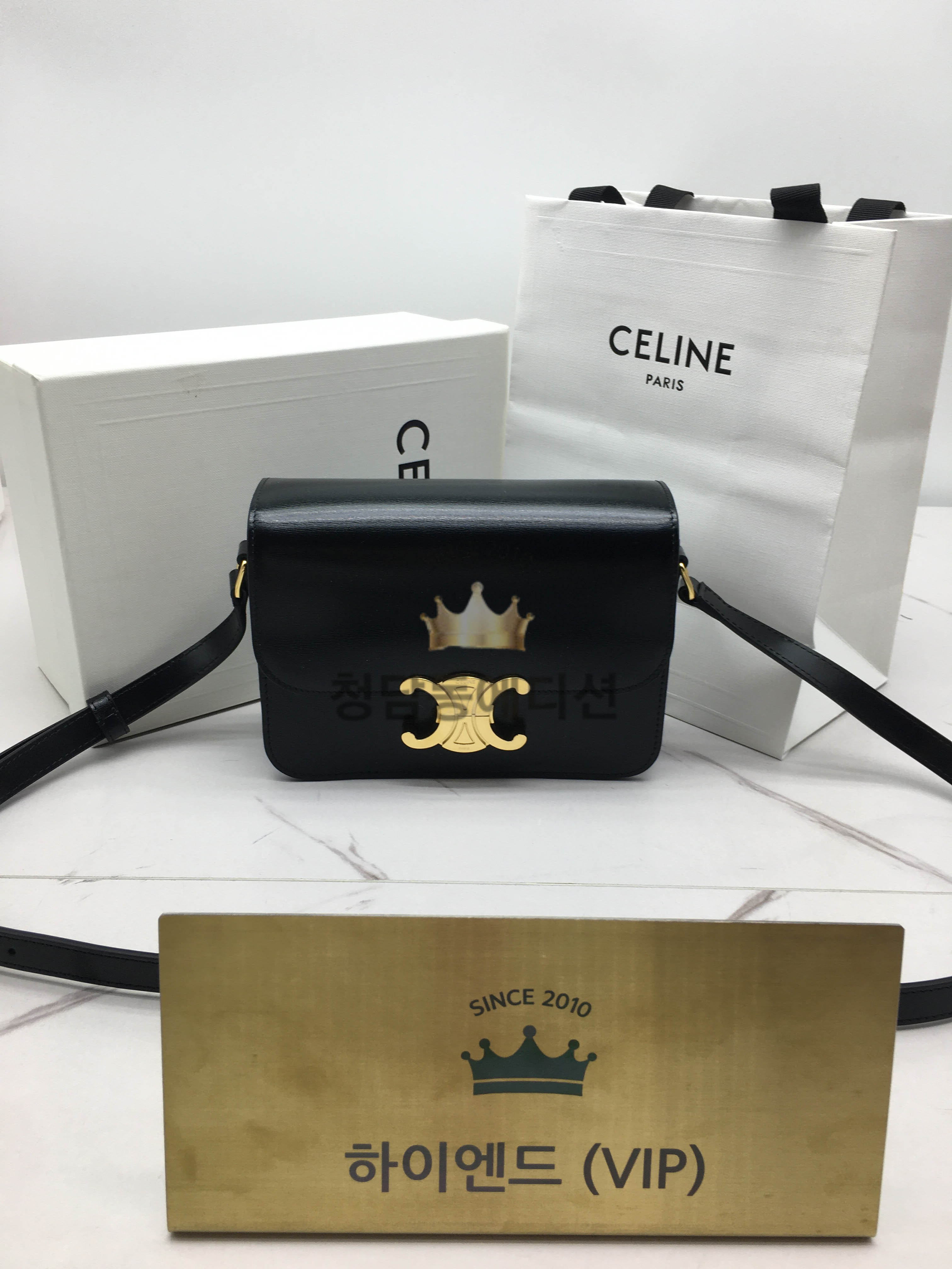 셀린느 트리오페 숄더백 25SS 샤이니 카프스킨 틴 / 미디움 (내부 리뉴얼.ver)