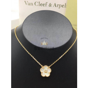 반클리프 럭키 스프링 목걸이 (줄컬러 로즈골드)