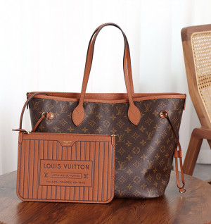 루이비통 네버풀 반둘리에 인사이드 아웃 MM M12061 (upgrade ver.)