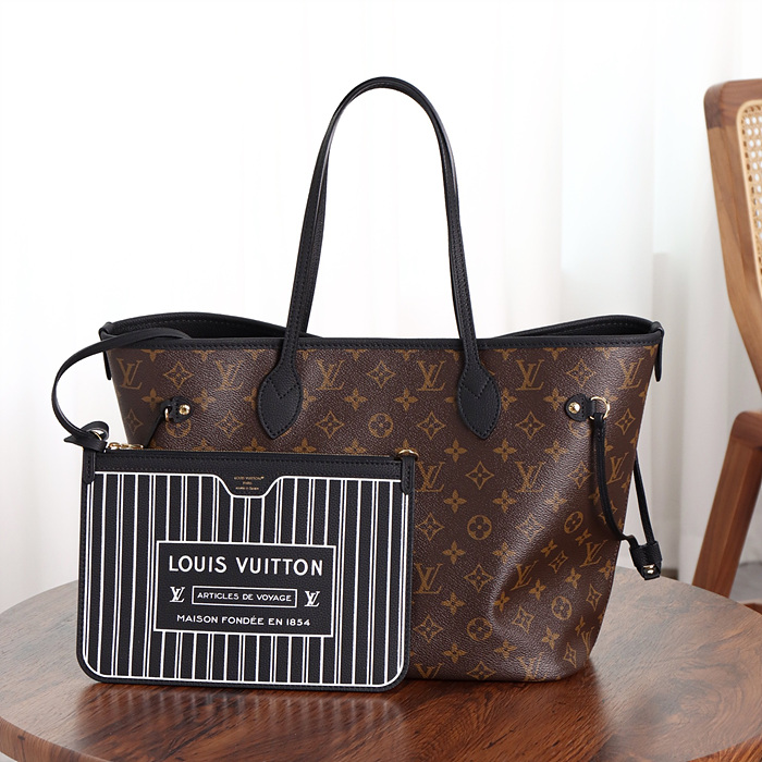 루이비통 네버풀 반둘리에 인사이드 아웃 MM M11946 (upgrade ver.)