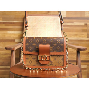 루이비통 도핀백 M45958 (upgrade ver.)