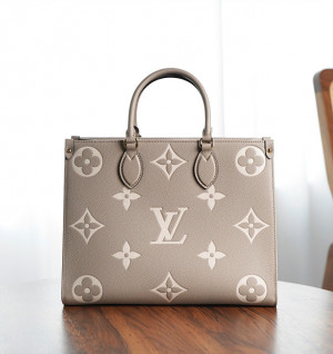 루이비통 온더고 MM M45494 (upgrade ver.)