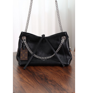 루이비통 캐리올 바이브 BB M12888