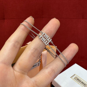 미우미우 크리스탈 메탈 브레이슬릿